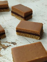 Charger l'image dans la galerie, BOUCHEE "DU MILLIONAIRE" (dès 4 pièces)