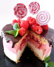 Charger l&#39;image dans la galerie, Cheesecake cru framboise, dessert fruit cru| Mademoiselle Truffe &amp; compagnie
