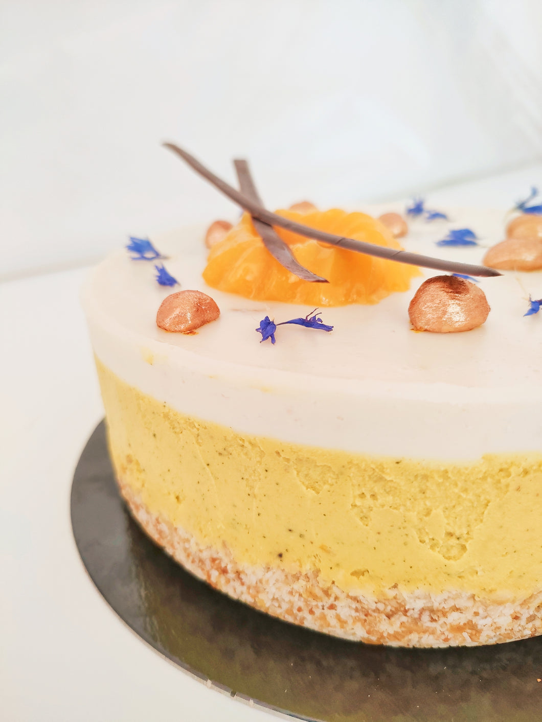 Gateau Pina Colada vegan sans noix sans sucre sans lactose sans gluten Mademoiselle Truffe